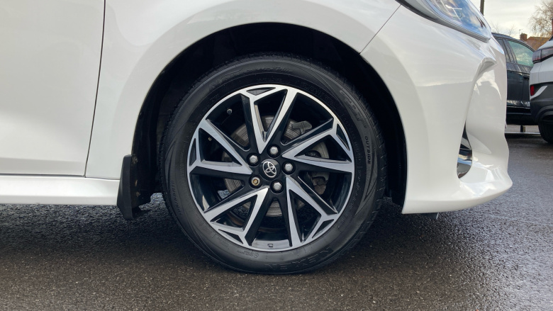 Toyota Yaris 1.5 Hybrid Design 5dr CVT Hybrid Hatchback